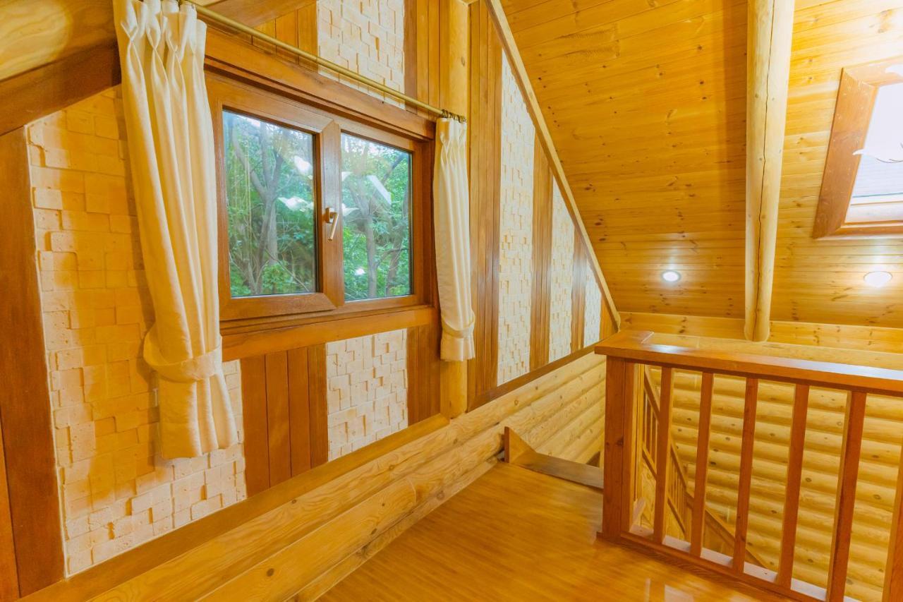 Jungmun Log Pension & Resort Seogwipo Exterior foto